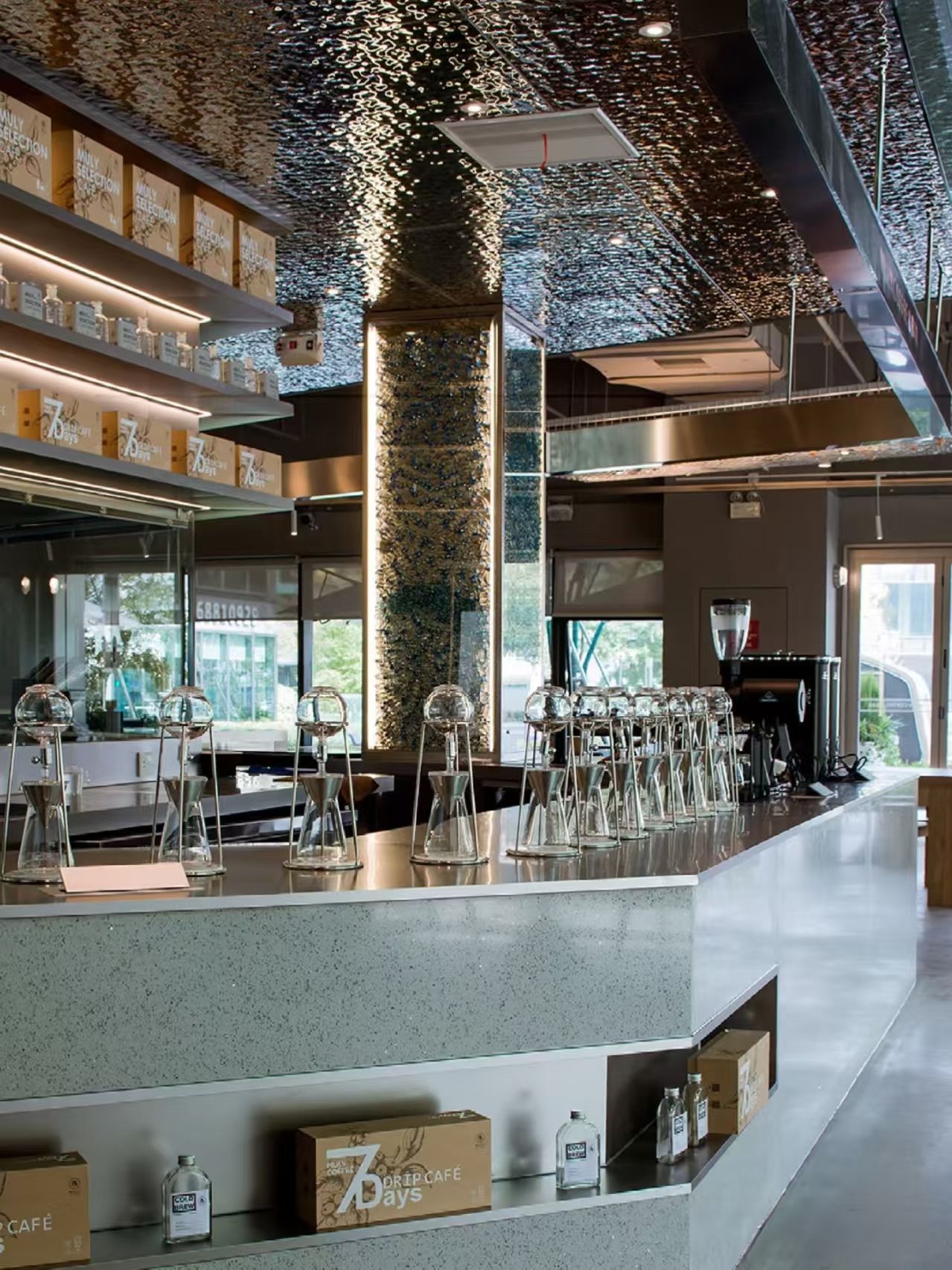 不至于美！水波紋蜂窩板：顏值與實力并存的材料革命